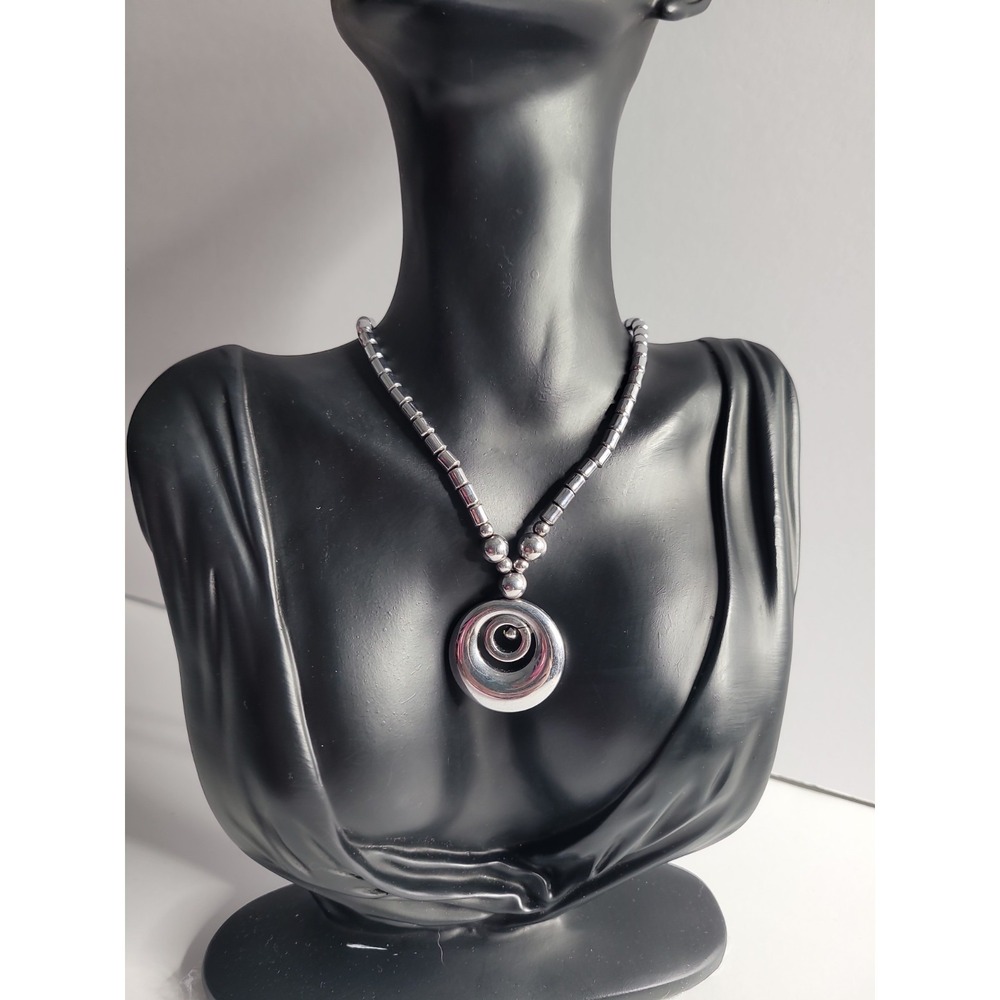 Silver‎ Tone Circle Pendant Necklace Modern Minimalist Orbital Swirl Chain